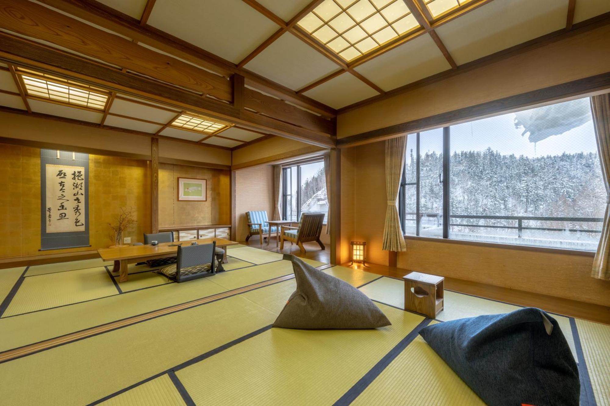 碧の美ゆゆaonobi Yuyu旧湯元白金温泉ホテル Biei Exterior foto
